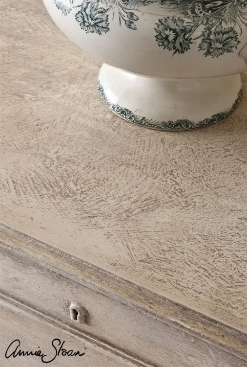 Postarzony blat ciemnym woskiem annie sloan